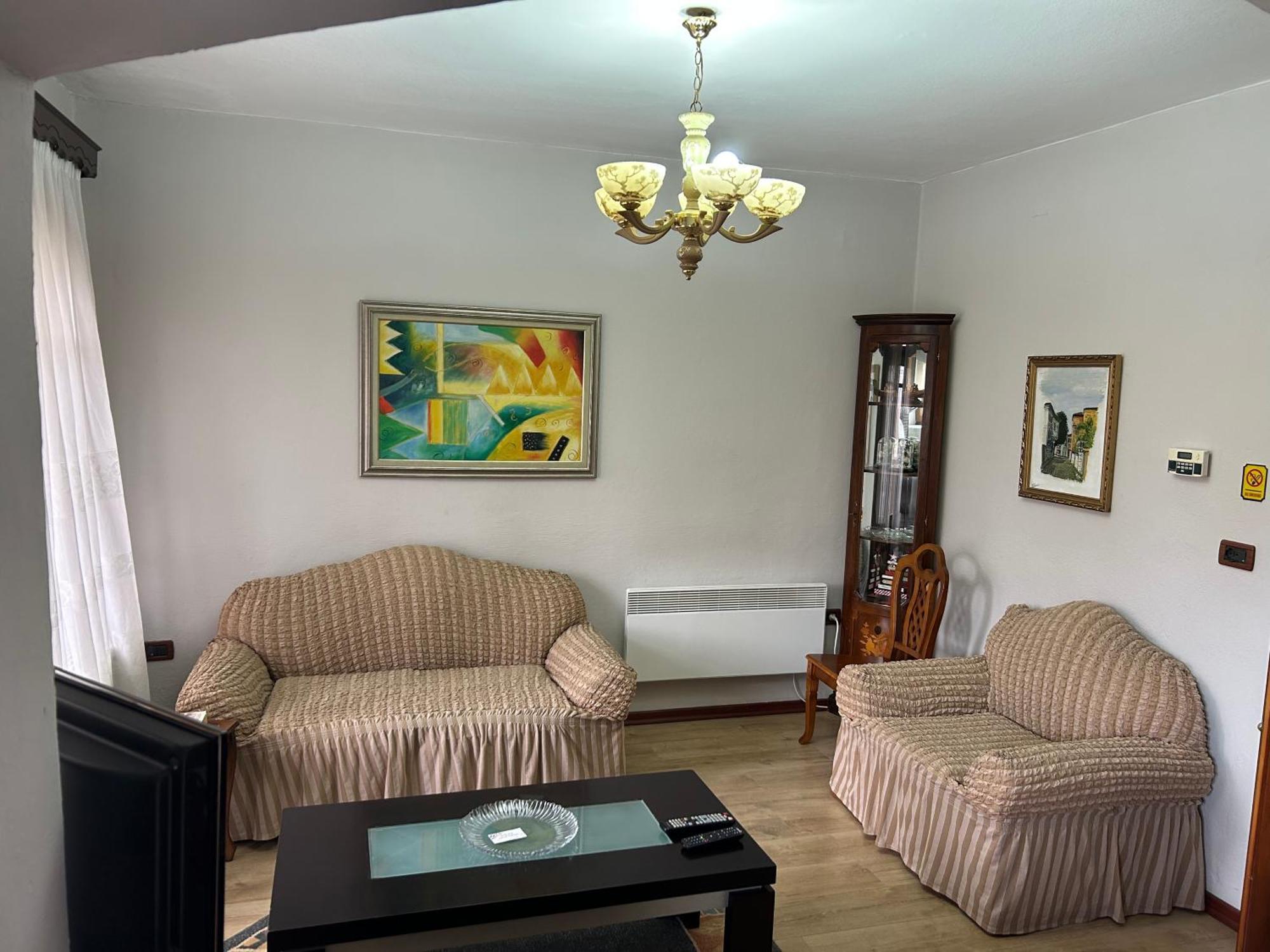 Stela'S Apartment Корча Экстерьер фото
